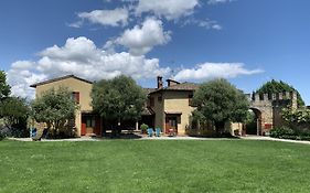 Locazione Turistica Castello di Magnano